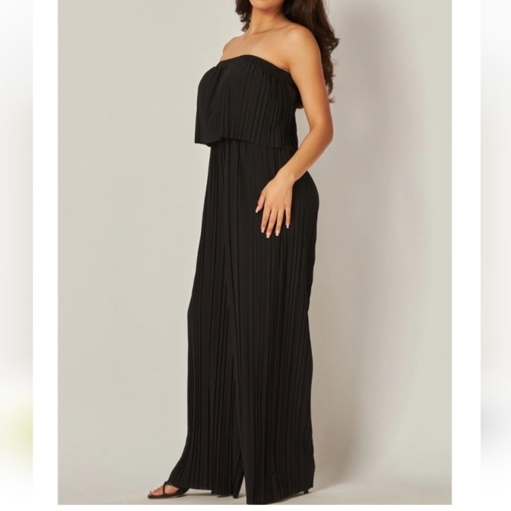 NWT POME Love by block Black Pleated strapless Jumpsuit size XL